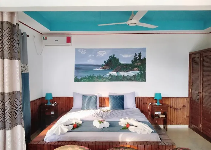 Les Elles Self Catering Pensionat Baie Lazare (Mahe)