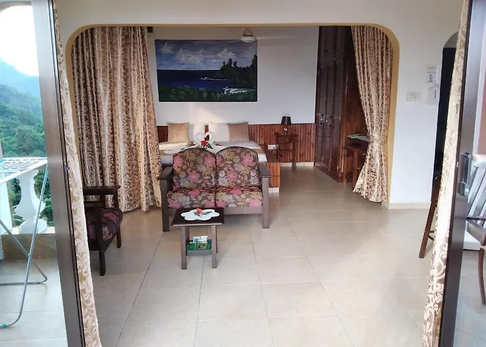 Pensionat Les Elles Self Catering